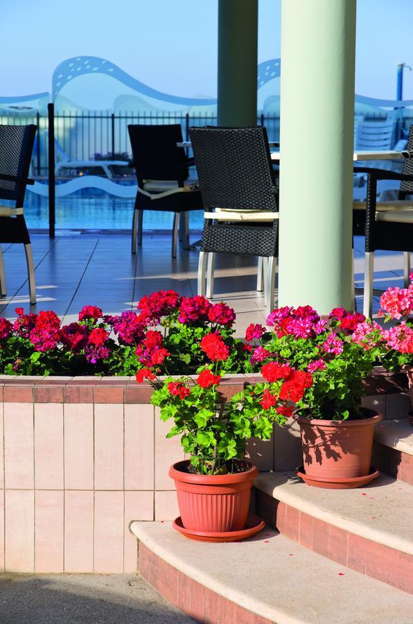 Hotel Universal Bellaria – Igea Marina Kültér fotó